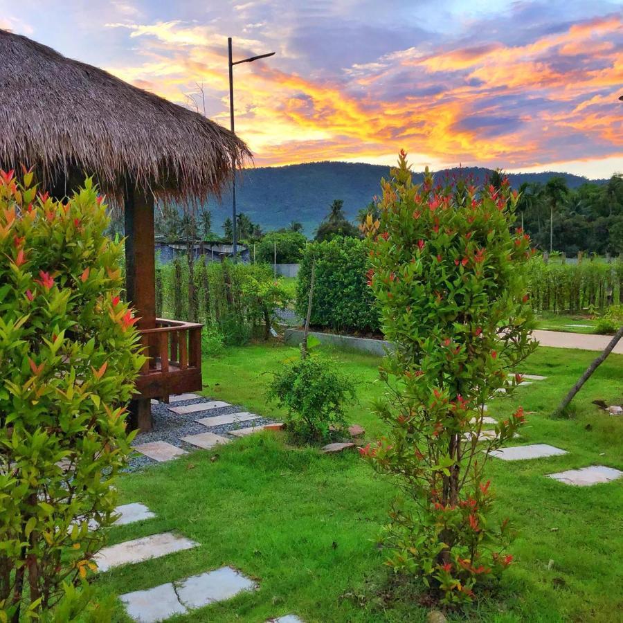 Kampot Tropical Village Eksteriør billede